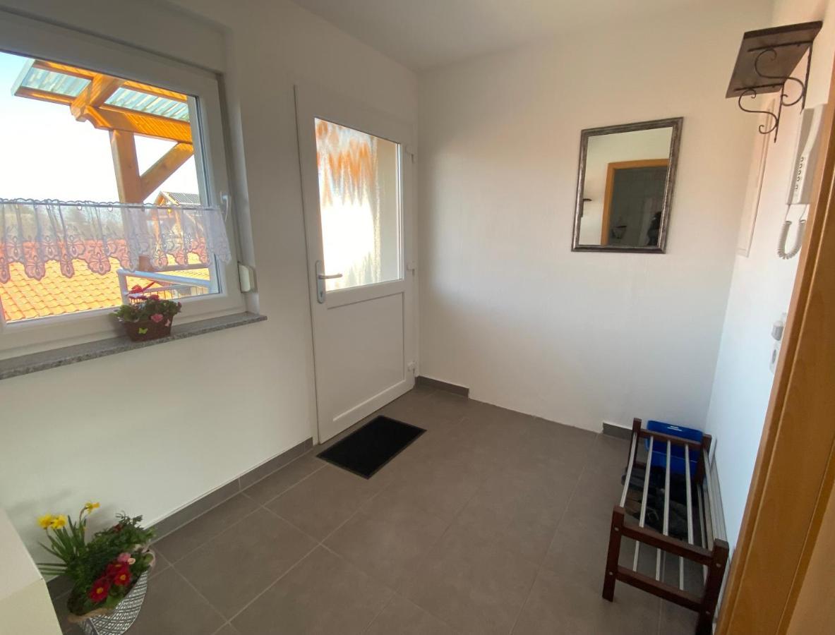 Schoen Moeblierte Wohnung In Genthin/ Ot Tucheim Exterior foto